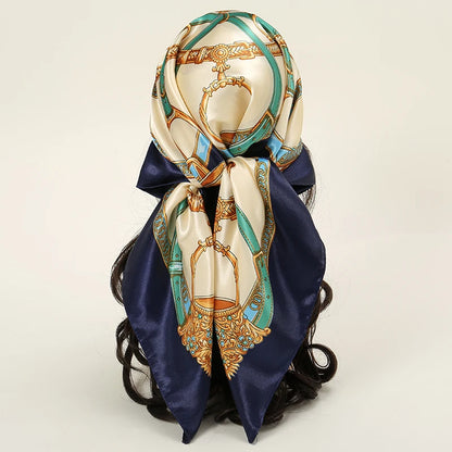 Foulard carré en satin pour femme