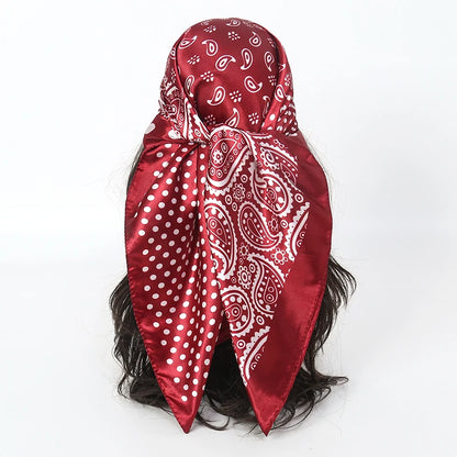 Foulard carré en satin pour femme