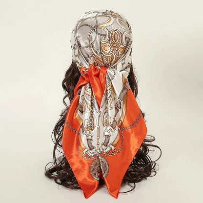 Foulard carré en satin pour femme