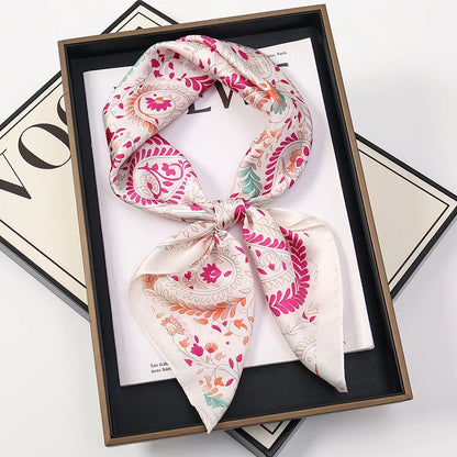 Foulard carré en soie