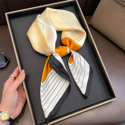 Foulard carré en soie