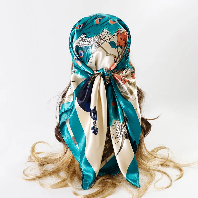 Foulard carré en satin pour femme
