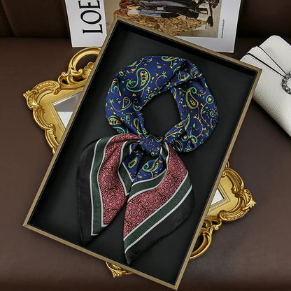 Foulard carré en soie