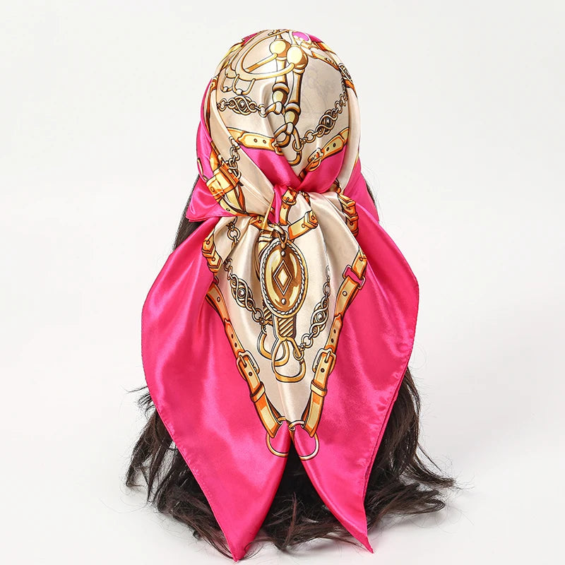 Foulard carré en satin pour femme