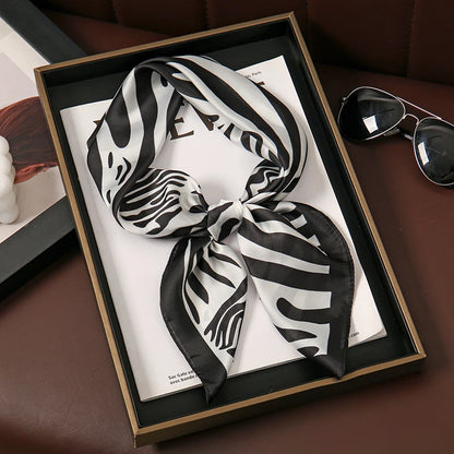 Foulard carré en soie