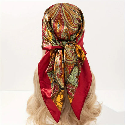 Foulard carré en satin pour femme