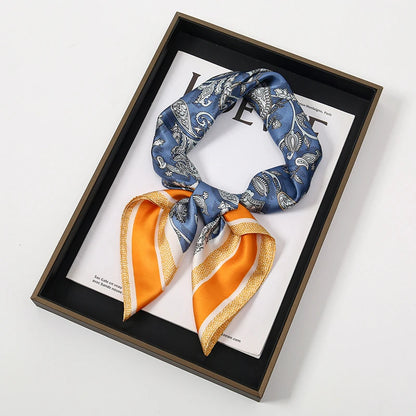 Foulard carré en soie