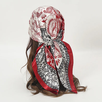 Foulard carré en satin pour femme