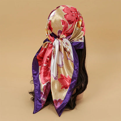 Foulard carré en satin pour femme